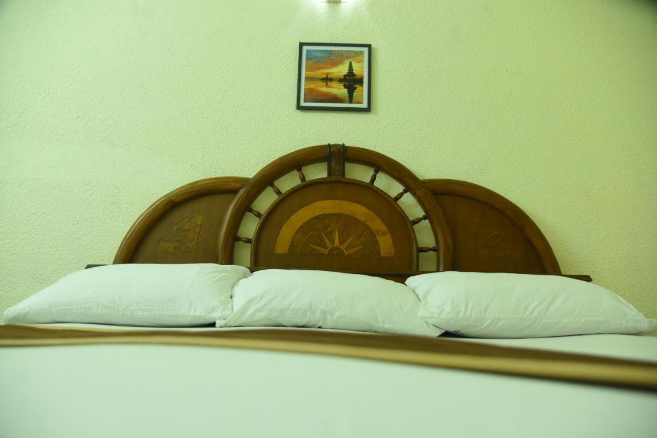Hotel Raja Palace Kanyakumari Bagian luar foto